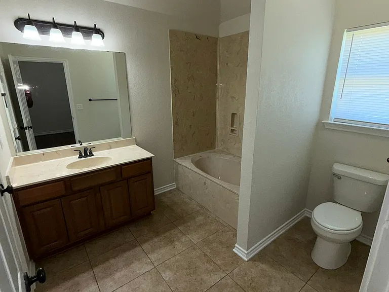 1022 Canyon Rdg — Photo 26