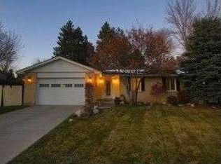 3523 Country Hollow Dr, Cottonwood Heights, UT 84121