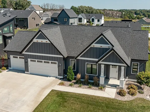 3119 Century Ridge Rd NE, Rochester, MN 55906