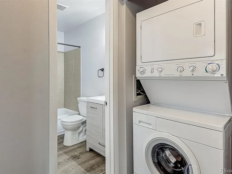 2665 S Xanadu Way #D — Photo 13