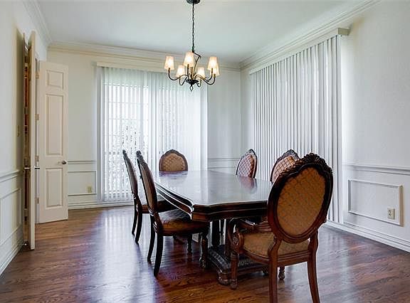 5th image of 2328 All Saints Ln