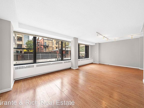 5th image of 1540 N State Pkwy APT 2A