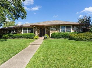 1905 Kensington Dr, Carrollton, TX 75007