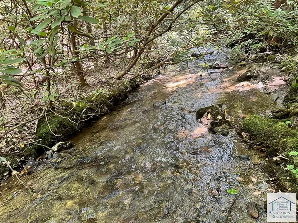 2188 Rye Cove Creek Rd, Stuart, VA 24171