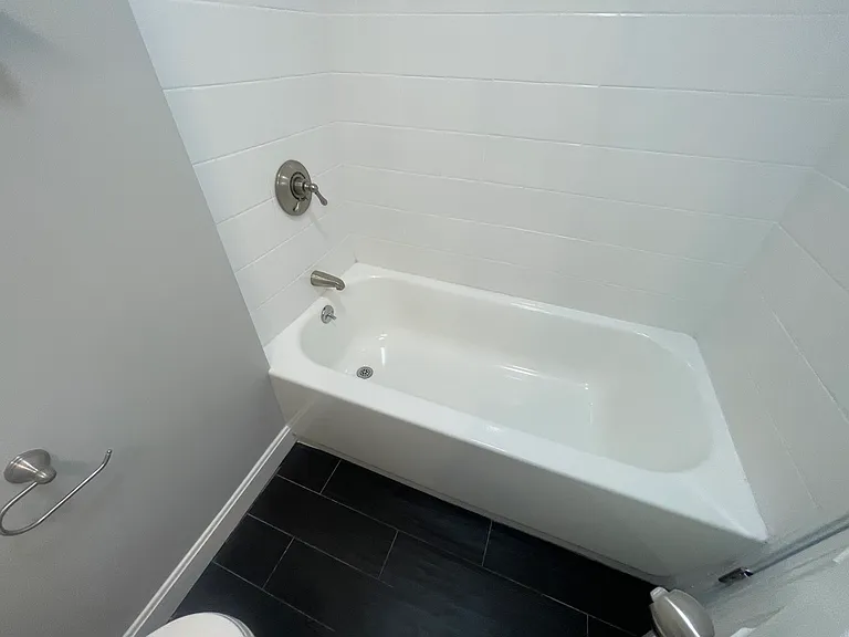 519 Washington St #9 — Photo 8