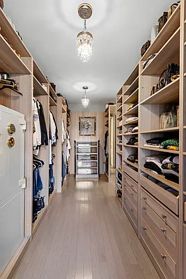 Sold by SERHANT. | media 38