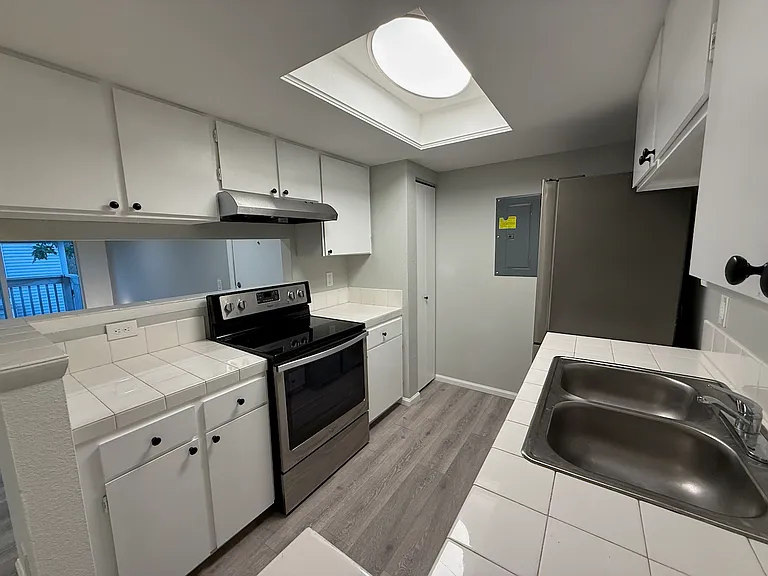 14434 E Colorado Dr #201 — Photo 1