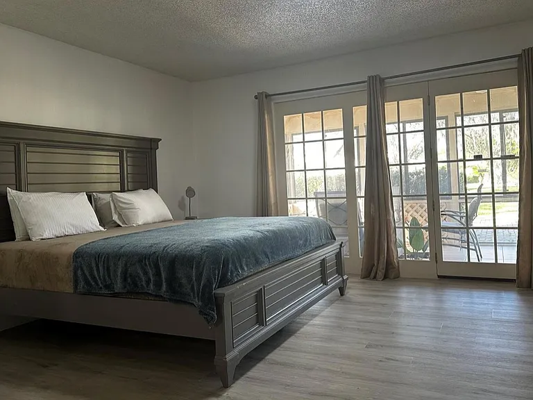 5144 Pine Tree Ln — Photo 10