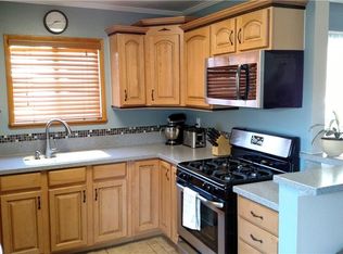 23540 Newhall Ave APT 6, Santa Clarita, CA 91321
