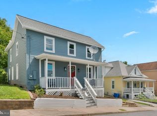 25 E C St, Brunswick, MD 21716