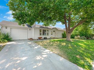 916 11th St S, Nampa, ID 83651