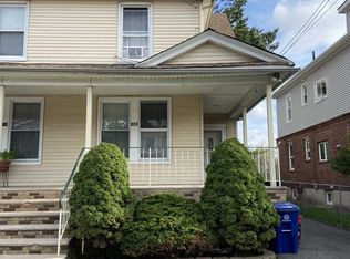 369 Washington Ave, Cliffside Park, NJ 07010