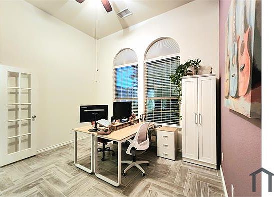 5th image of 2721 Costa Mesa Dr