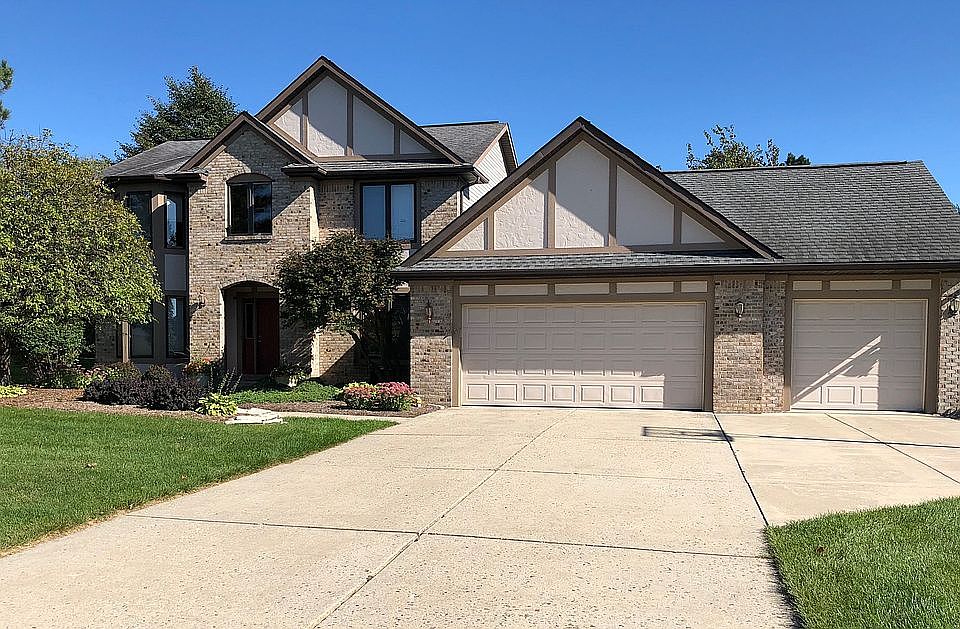 1st image of 405 Wanilla Ln