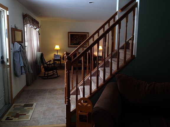 3rd image of 64 Clymer St