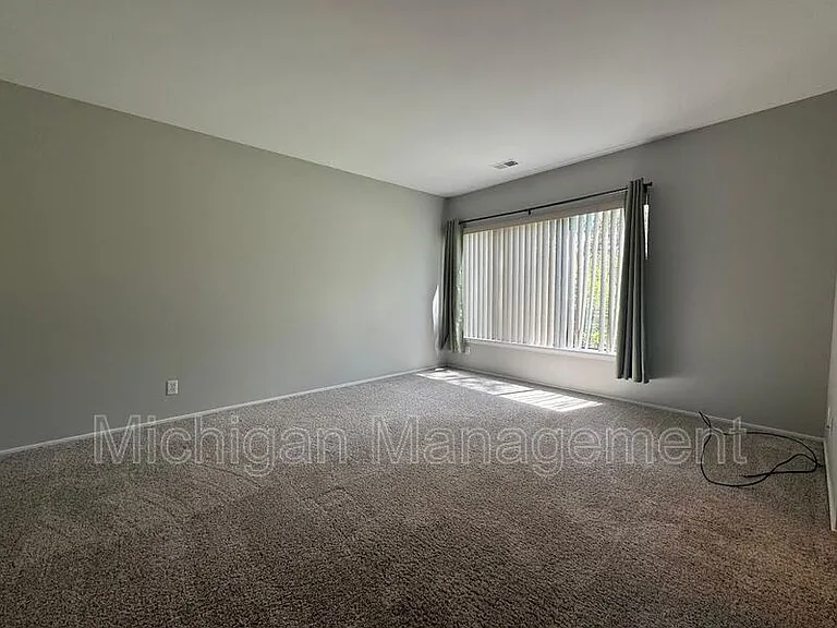 2150 Pauline Blvd #203 — Photo 32