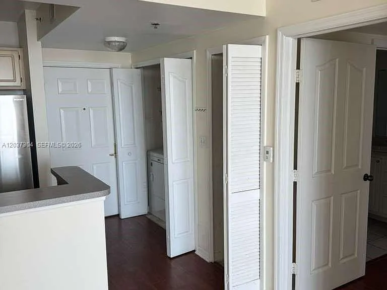 2665 SW 37th Ave #611 — Photo 9