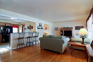 Kitchen / Living Room