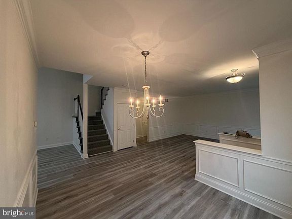4th image of 36 Weaver Dr