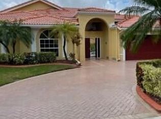 9978 N Springs Way, Coral Springs, FL 33076