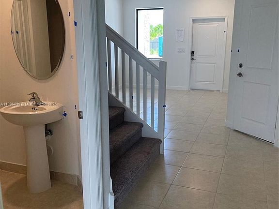 3rd image of 20588 NE 5th Pl