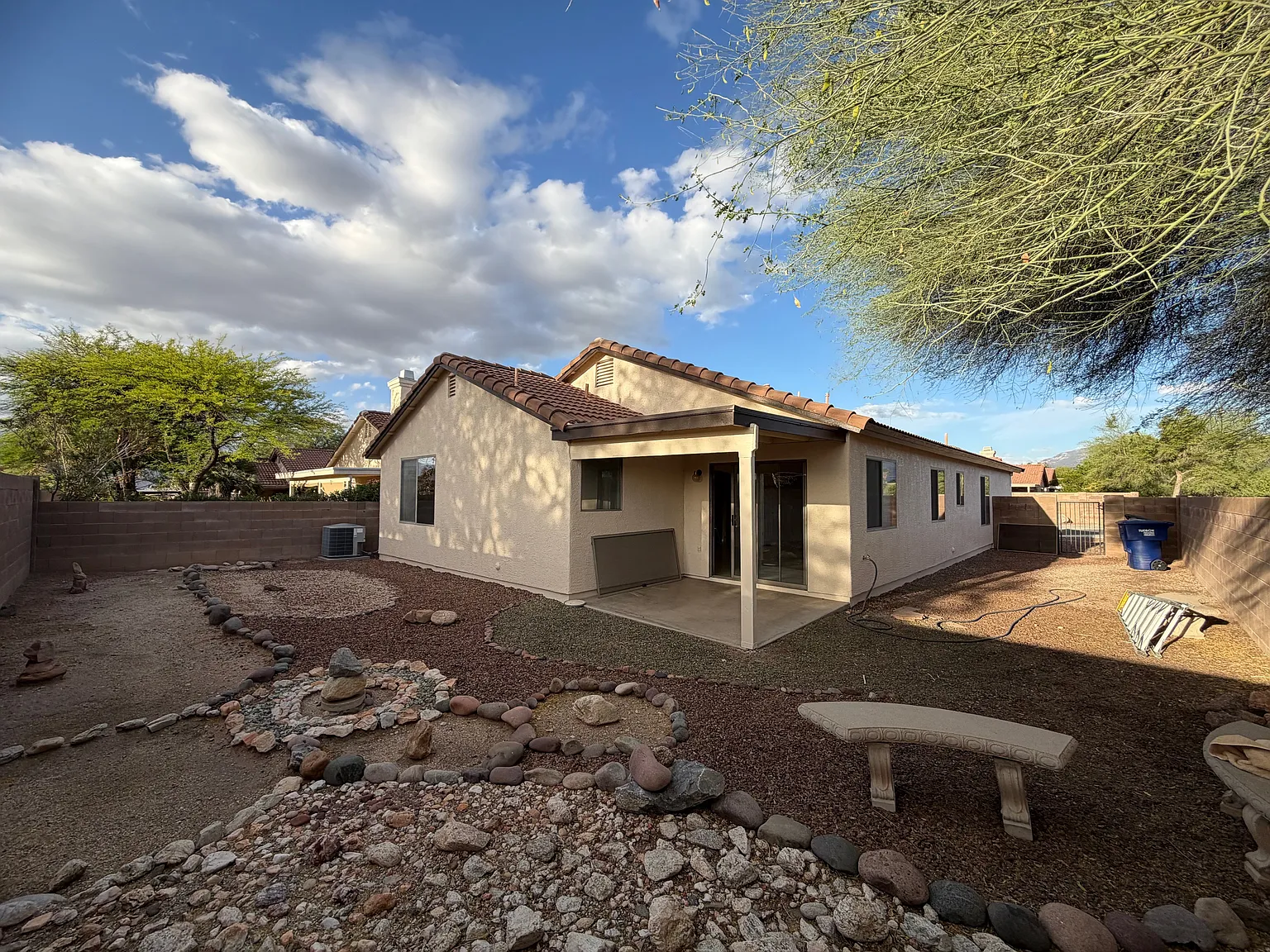 3 bed, 1630 sqft, $1,925 — Photo 3