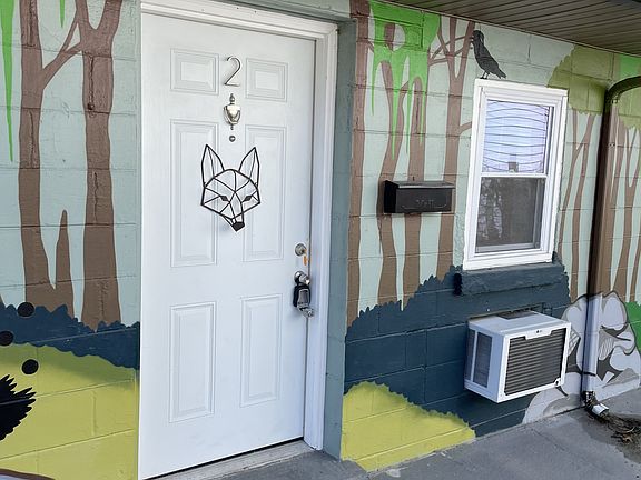2nd image of 613 Shropshire Ave #11275332