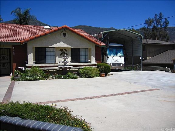 4th image of 18500 Santa Fe Ave