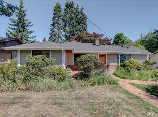 7627 195th St SW, Edmonds, WA 98026