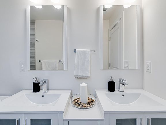 4th image of 1717 S Orianna St #3