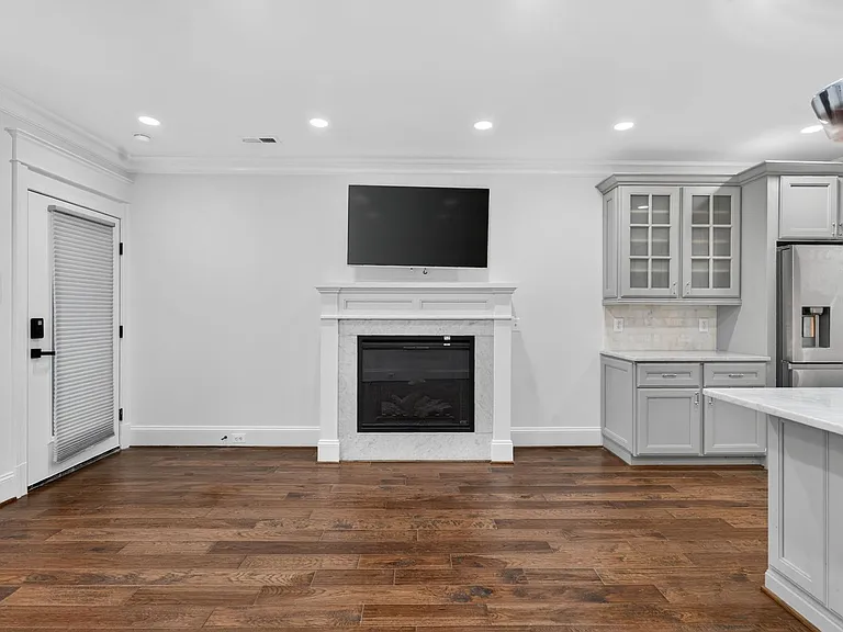 1717 Euclid St NW #1 — Photo 2