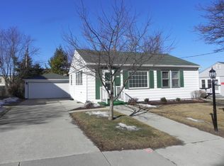 1321 13th Ave, Grafton, WI 53024