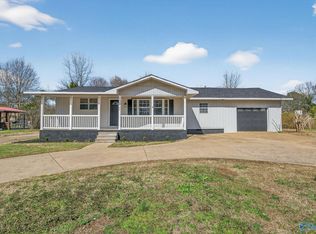 1107 Nelson Rd, Albertville, AL 35950