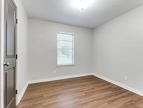 128 Wayman Dr — Photo 10