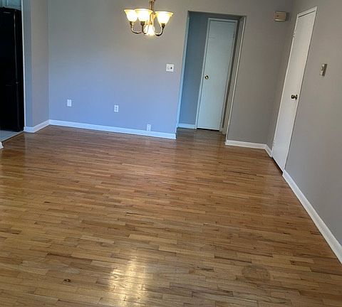 4th image of 15 Cottage St #17-4A