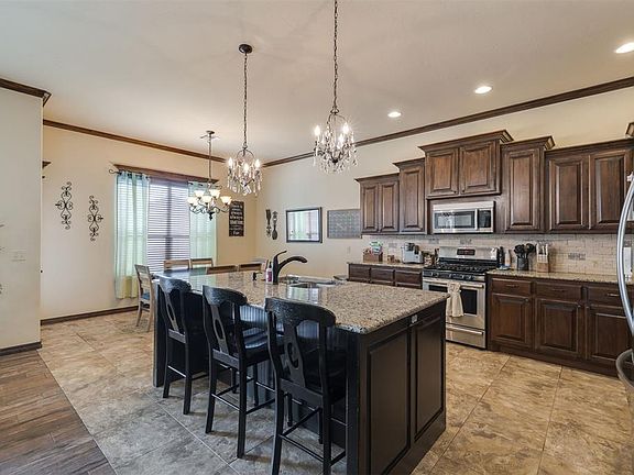 3rd image of 2816 Morgan Trace Rd