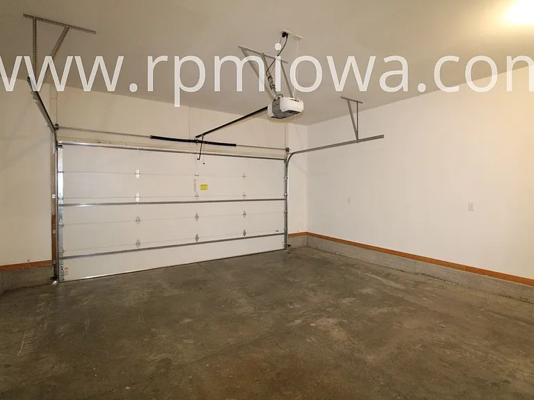 1907 SW Vintage Pkwy — Photo 15