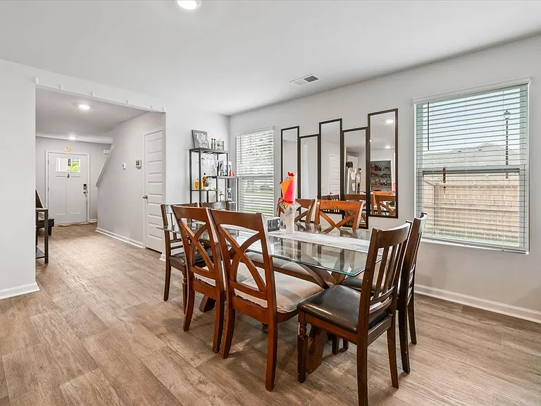214 Ellie Way — Photo 14