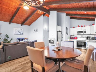 1900 Horseshoe Bnd, Tobyhanna, PA, 18466