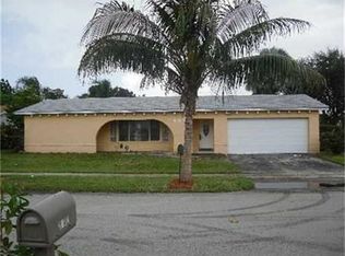 8905 NW 10th St, Pembroke Pines, FL 33024