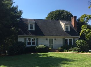 1302 Old Farm Rd, Lynchburg, VA 24503