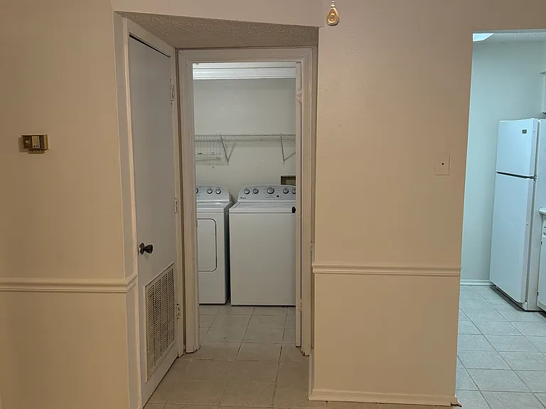 3323 King Bradford Dr — Photo 5