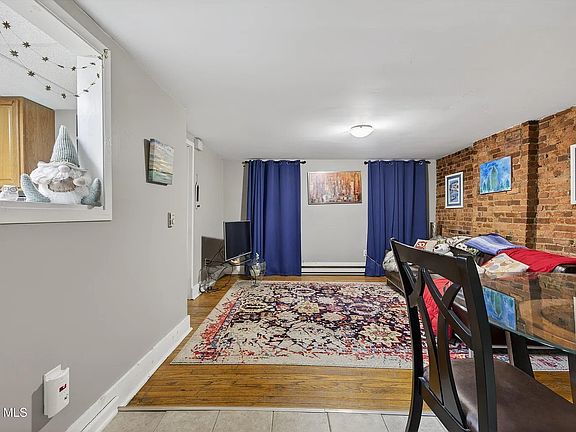 4th image of 82 Dove St #B