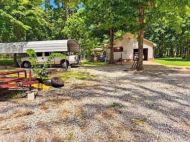 Property photo 32