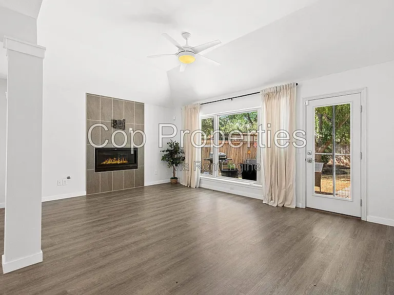 9927 Abe Lincoln Rd — Photo 11
