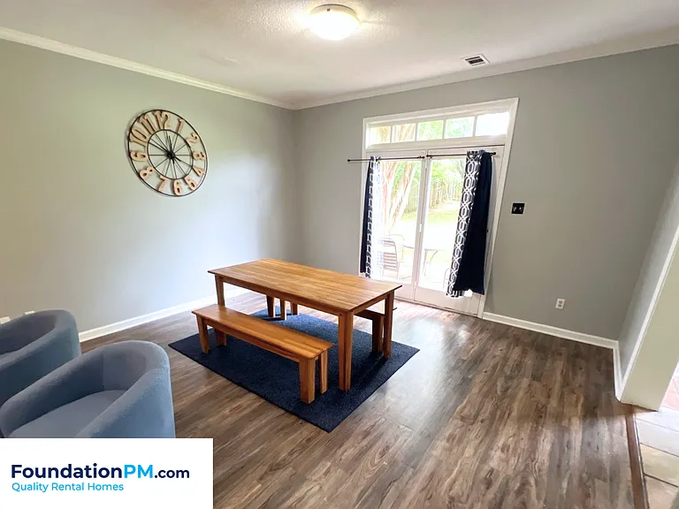 8215 Timber Creek Dr — Photo 12