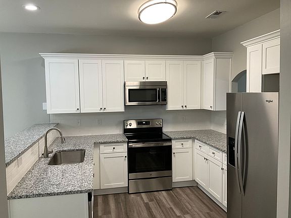 5th image of 5427 Bradburn Dr