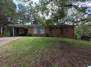 721 Oakland Dr, Fairfield, AL 35064