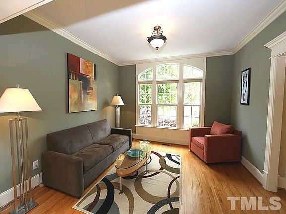 2nd image of 708 Antrim Meadow Ln