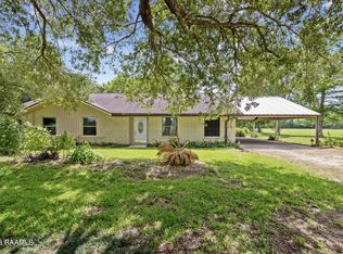 320 Curleys Rd, Sunset, LA 70584